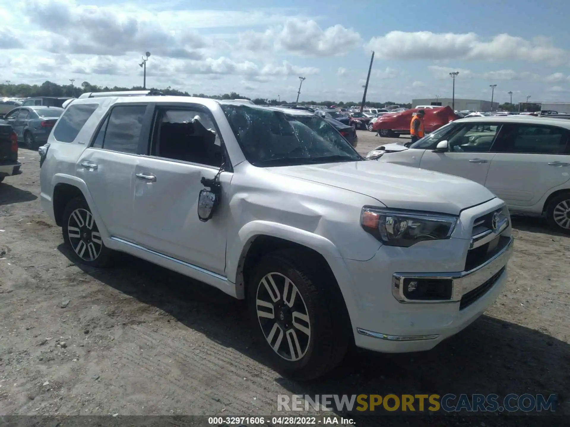 1 Photograph of a damaged car JTEKU5JR6N5987832 TOYOTA 4RUNNER 2022