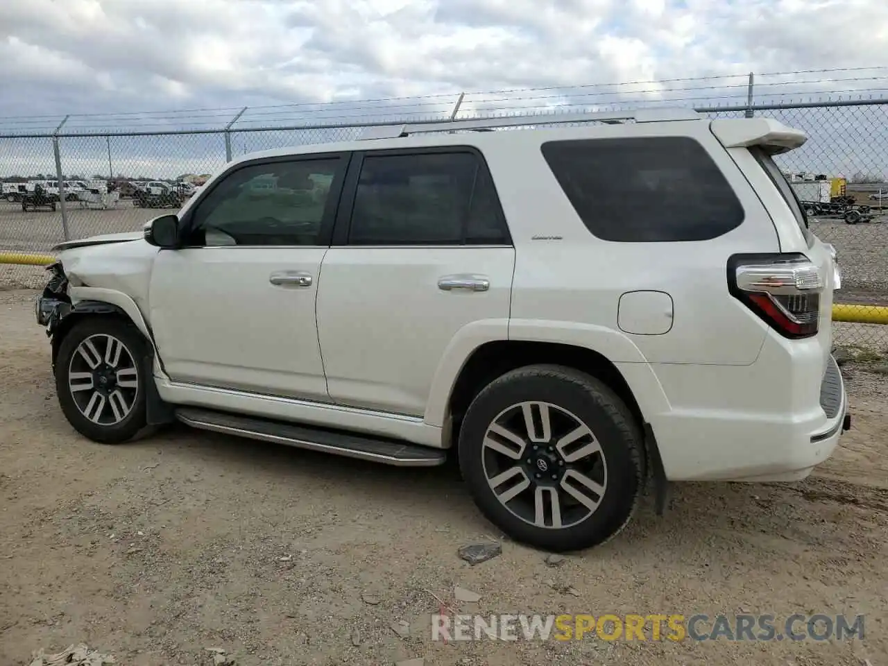 2 Photograph of a damaged car JTEKU5JR6N6019515 TOYOTA 4RUNNER 2022