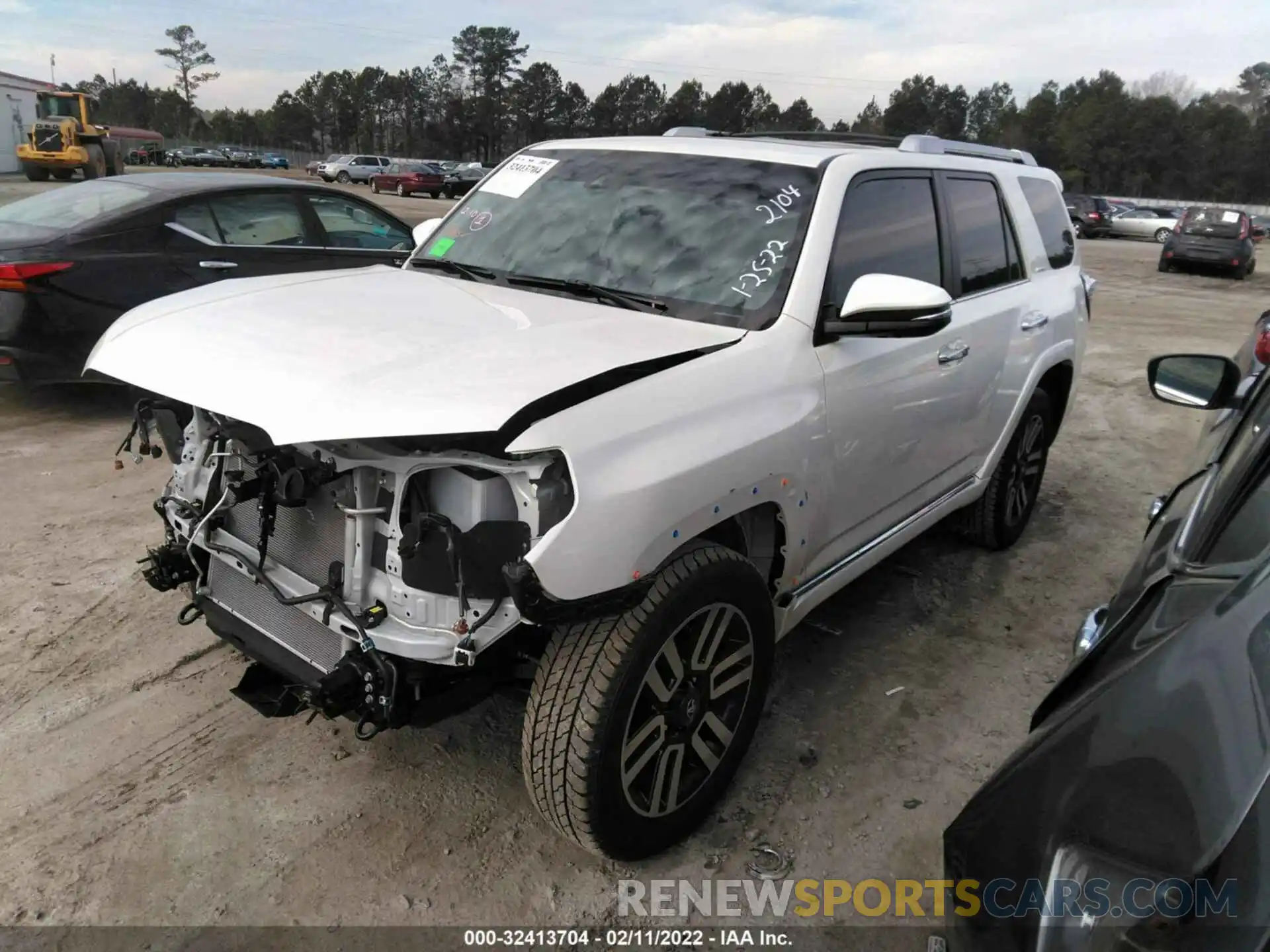 2 Photograph of a damaged car JTEKU5JR9N5992104 TOYOTA 4RUNNER 2022