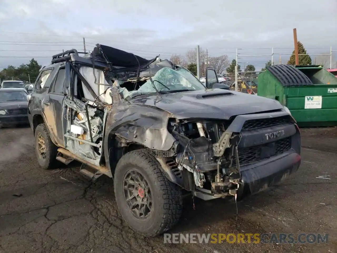 1 Photograph of a damaged car JTELU5JR1N6016140 TOYOTA 4RUNNER 2022