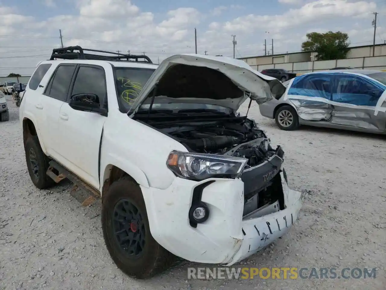 1 Photograph of a damaged car JTELU5JR2N6030001 TOYOTA 4RUNNER 2022