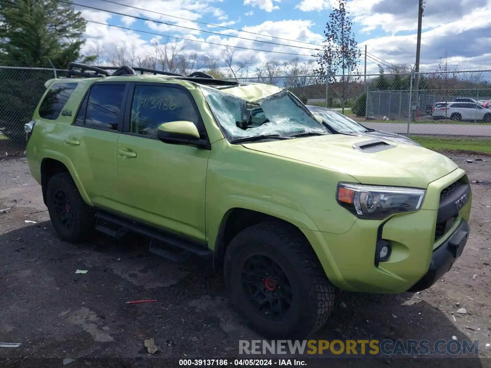 1 Photograph of a damaged car JTELU5JR2N6066268 TOYOTA 4RUNNER 2022