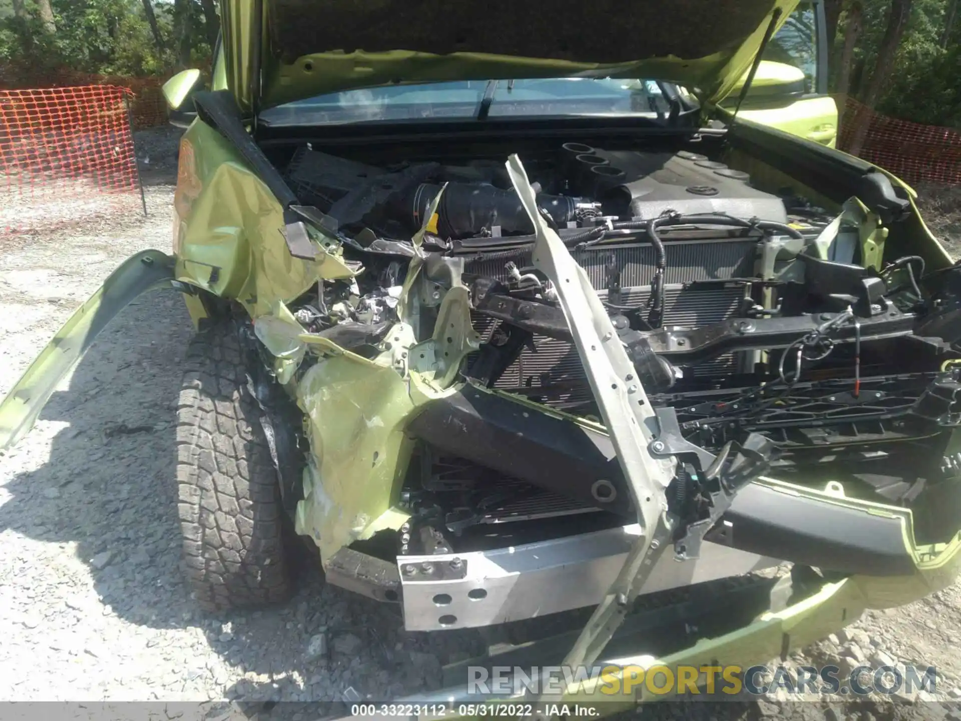 6 Photograph of a damaged car JTELU5JR8N6018712 TOYOTA 4RUNNER 2022