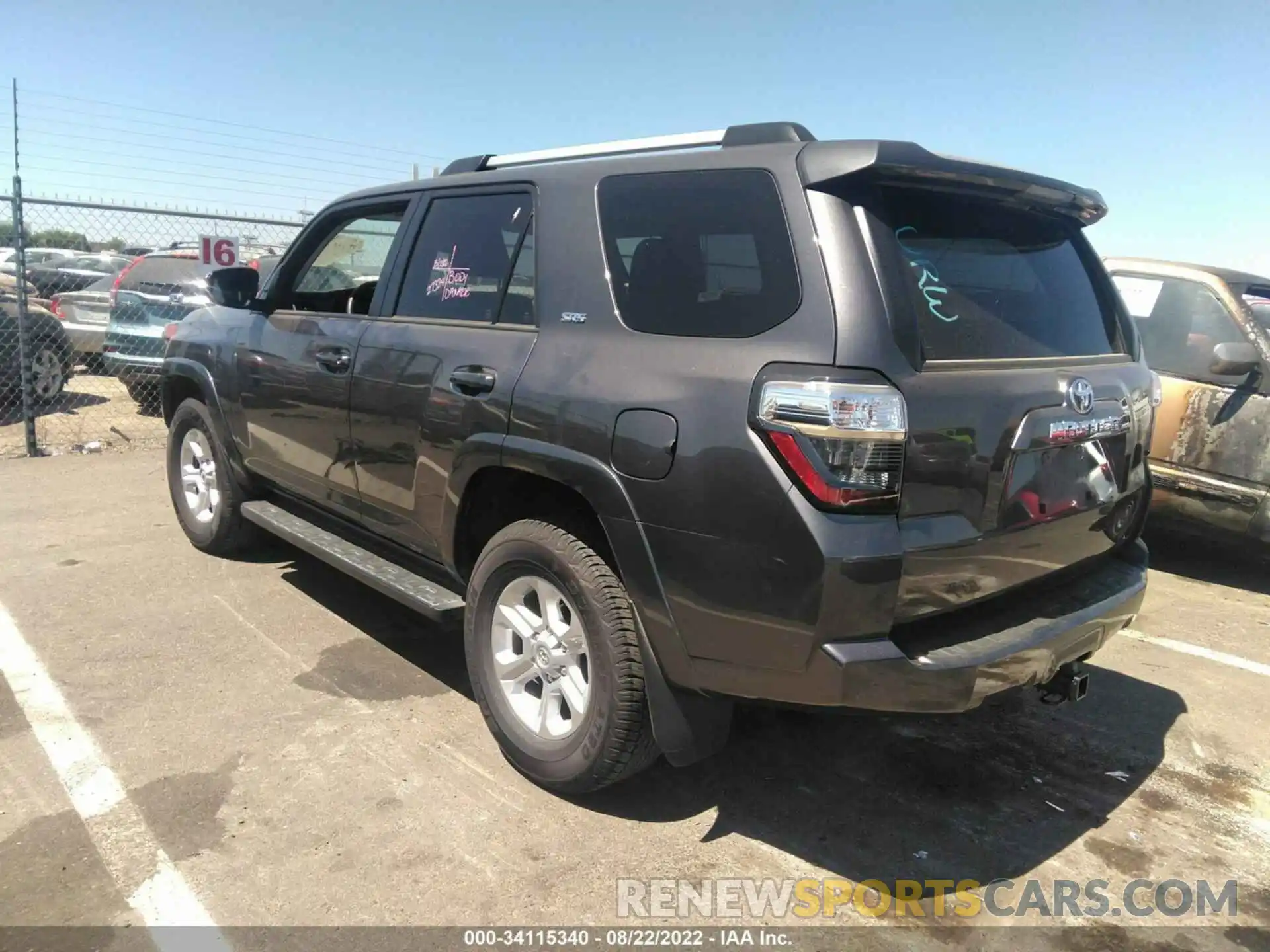 3 Фотография поврежденного автомобиля JTEMU5JR1N6001531 TOYOTA 4RUNNER 2022