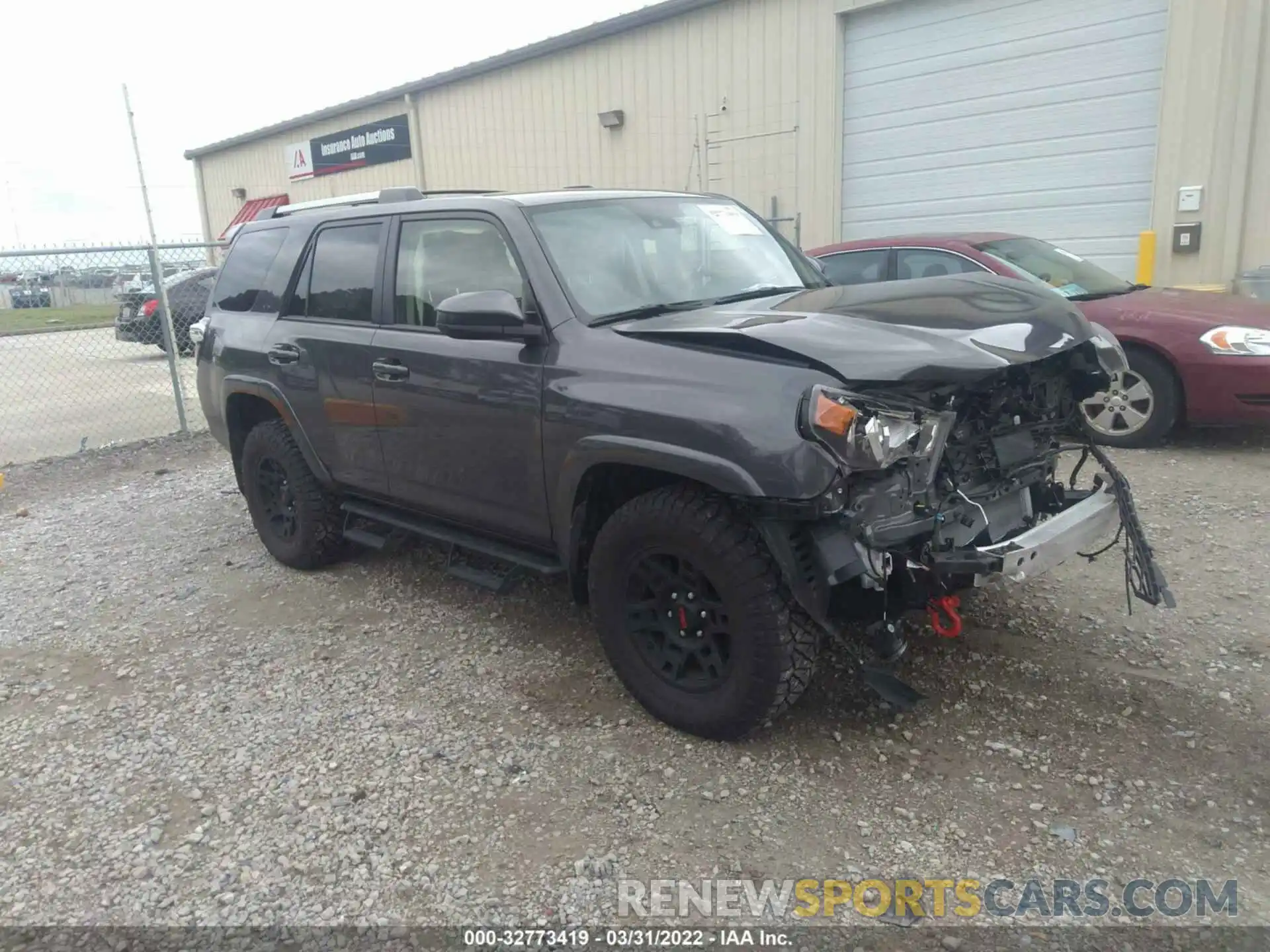 1 Photograph of a damaged car JTEMU5JR2N5987433 TOYOTA 4RUNNER 2022