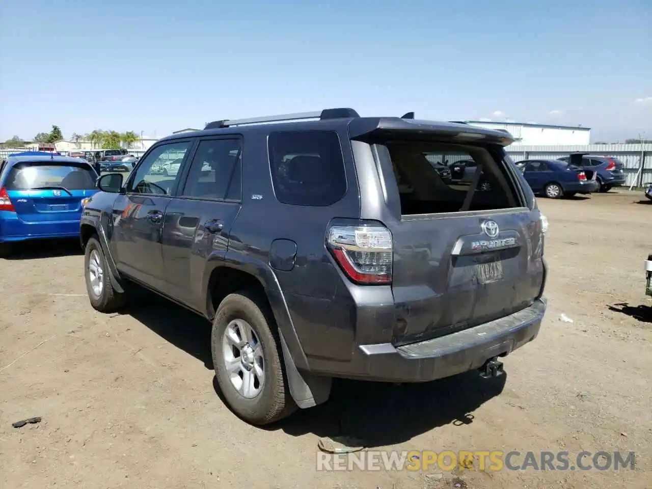 3 Photograph of a damaged car JTEMU5JR2N5995502 TOYOTA 4RUNNER 2022