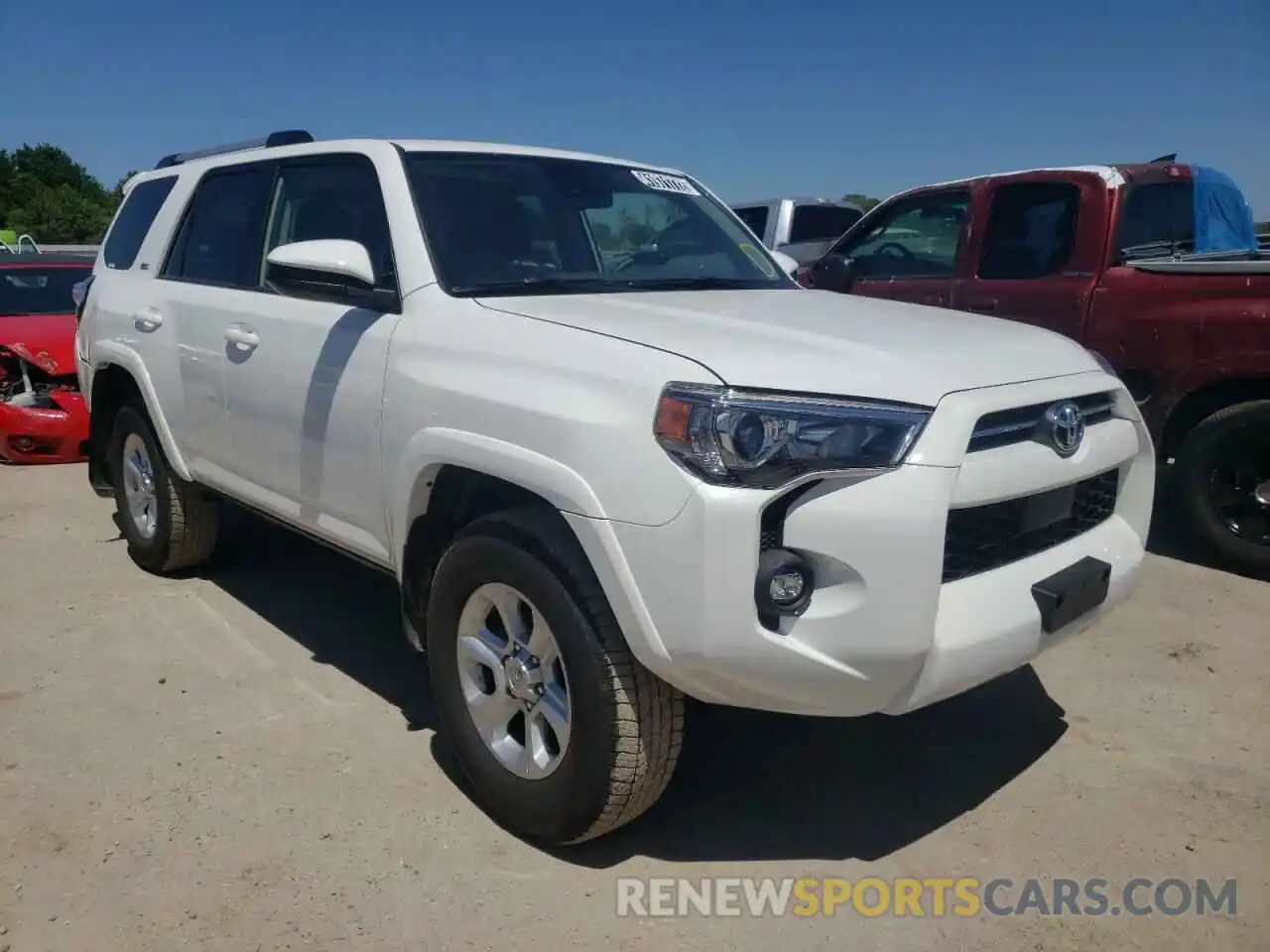 1 Photograph of a damaged car JTEMU5JR4N5980287 TOYOTA 4RUNNER 2022