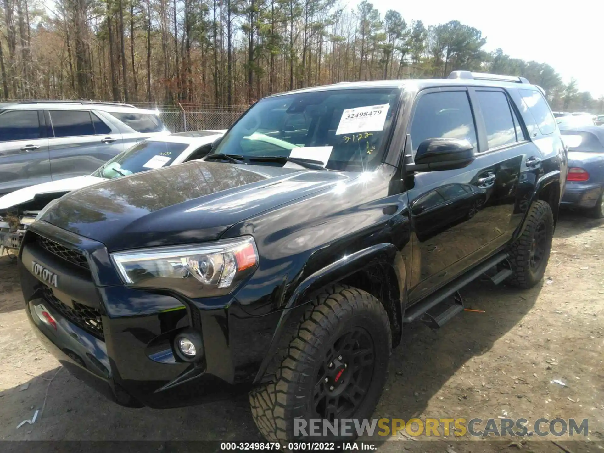 2 Photograph of a damaged car JTEMU5JR8N6012560 TOYOTA 4RUNNER 2022