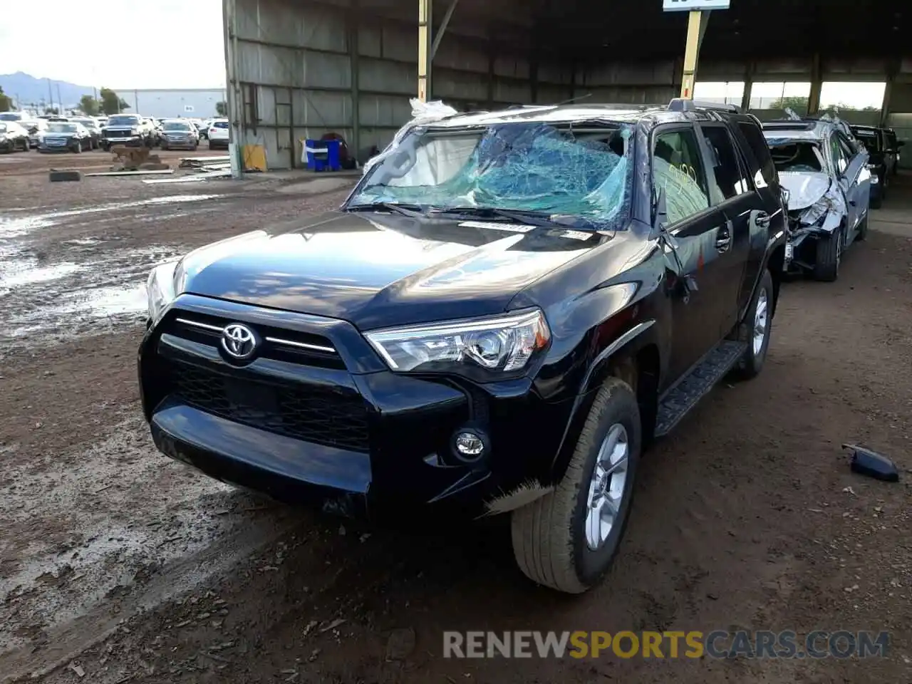 2 Photograph of a damaged car JTEMU5JR9N5974209 TOYOTA 4RUNNER 2022