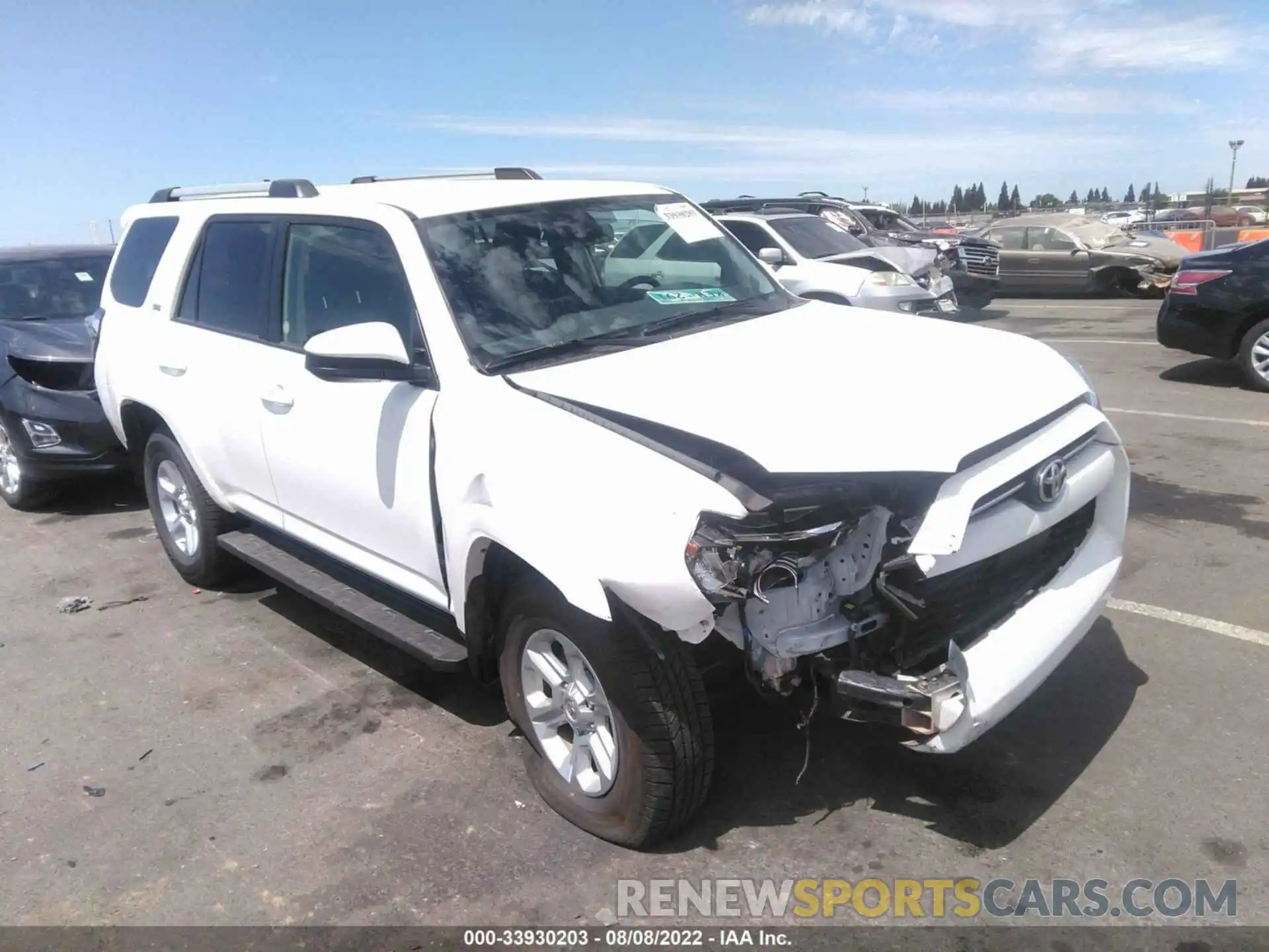 1 Photograph of a damaged car JTEMU5JR9N6003124 TOYOTA 4RUNNER 2022