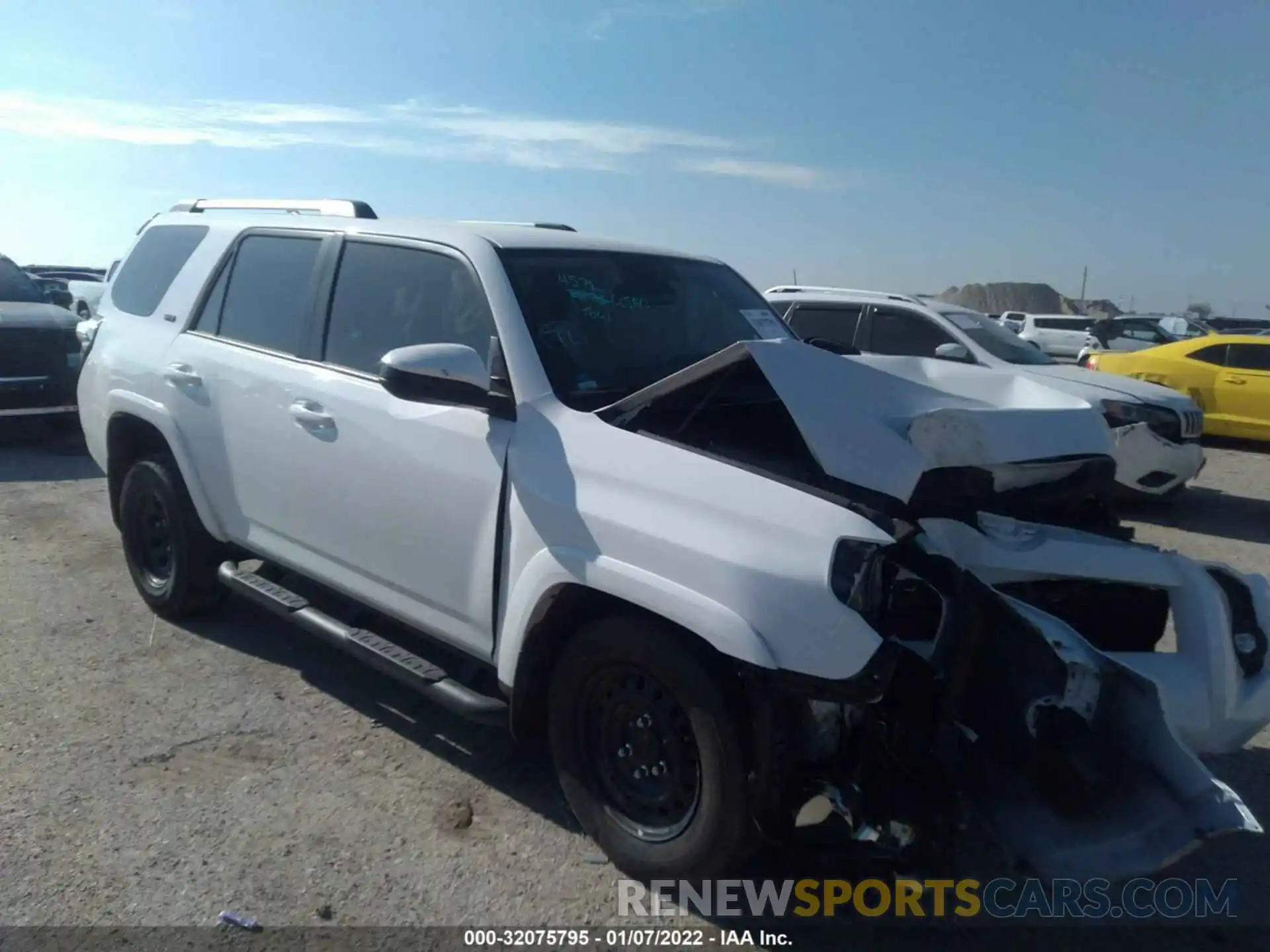 1 Photograph of a damaged car JTEMU5JRXN5979743 TOYOTA 4RUNNER 2022