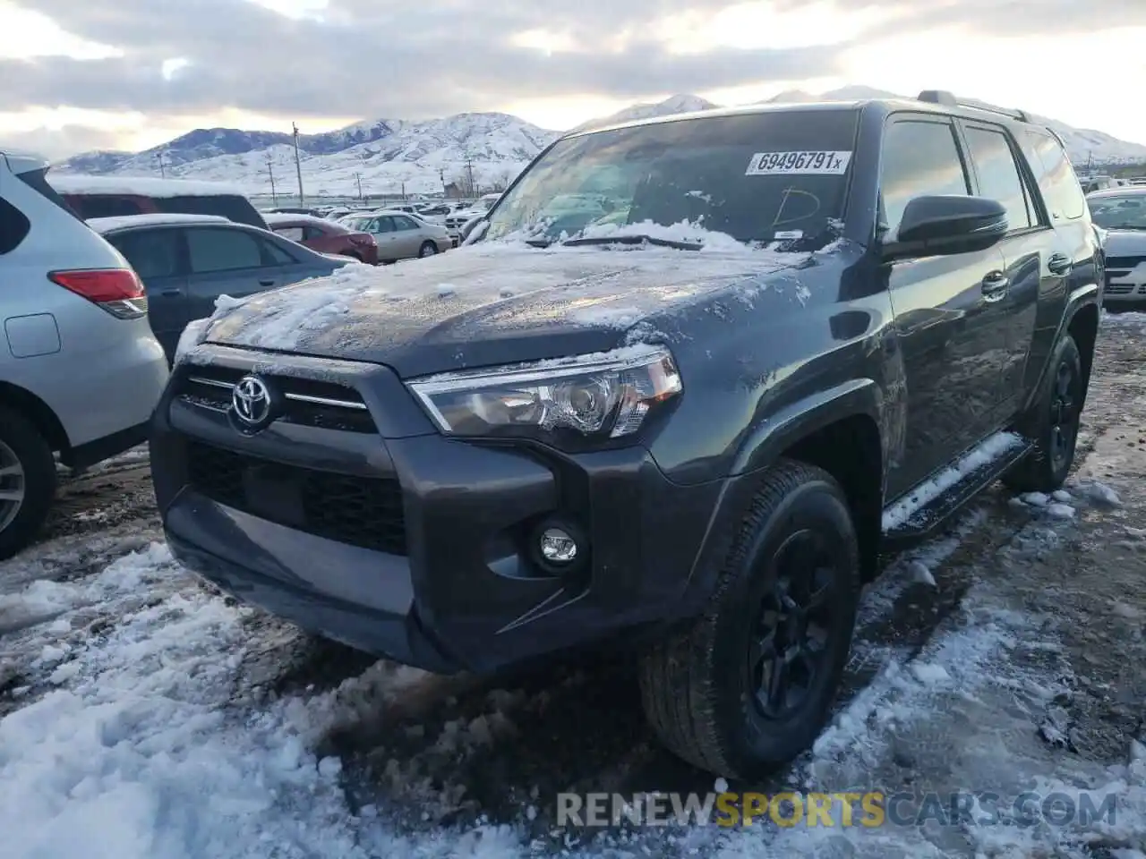 2 Photograph of a damaged car JTENU5JR0N5981523 TOYOTA 4RUNNER 2022