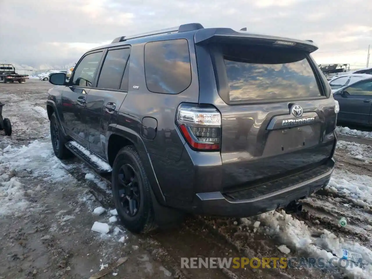 3 Photograph of a damaged car JTENU5JR0N5981523 TOYOTA 4RUNNER 2022