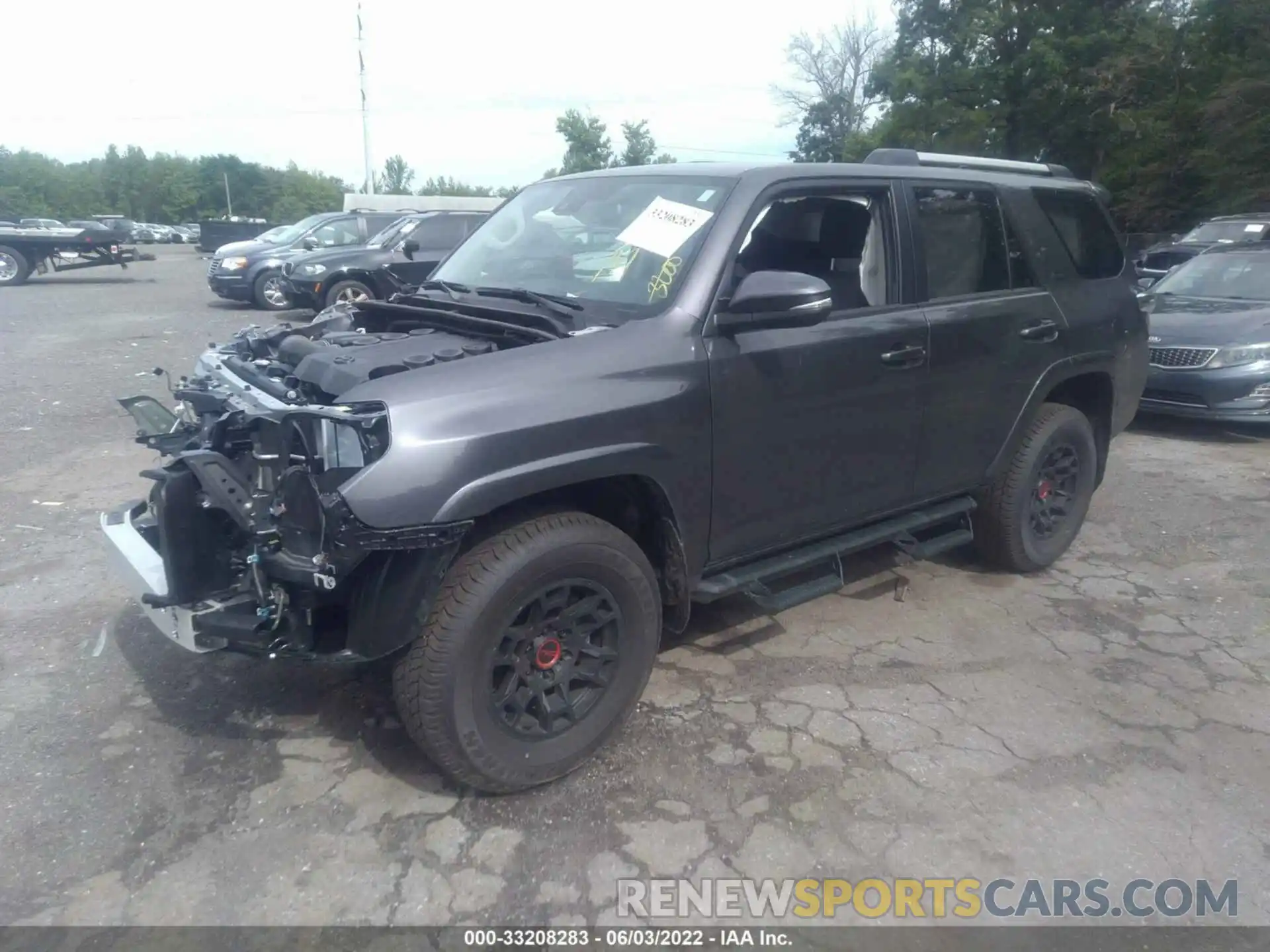 2 Photograph of a damaged car JTENU5JR0N6019846 TOYOTA 4RUNNER 2022