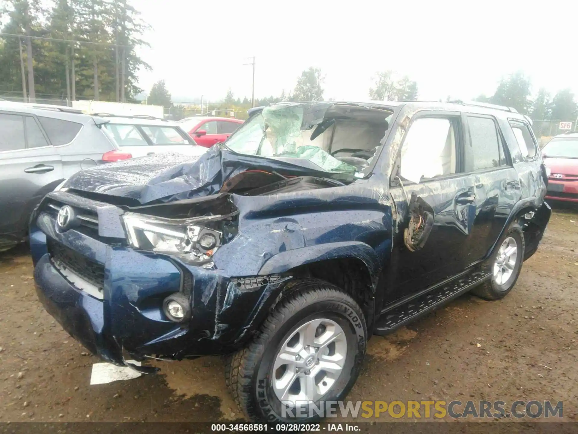 6 Photograph of a damaged car JTENU5JR0N6055620 TOYOTA 4RUNNER 2022