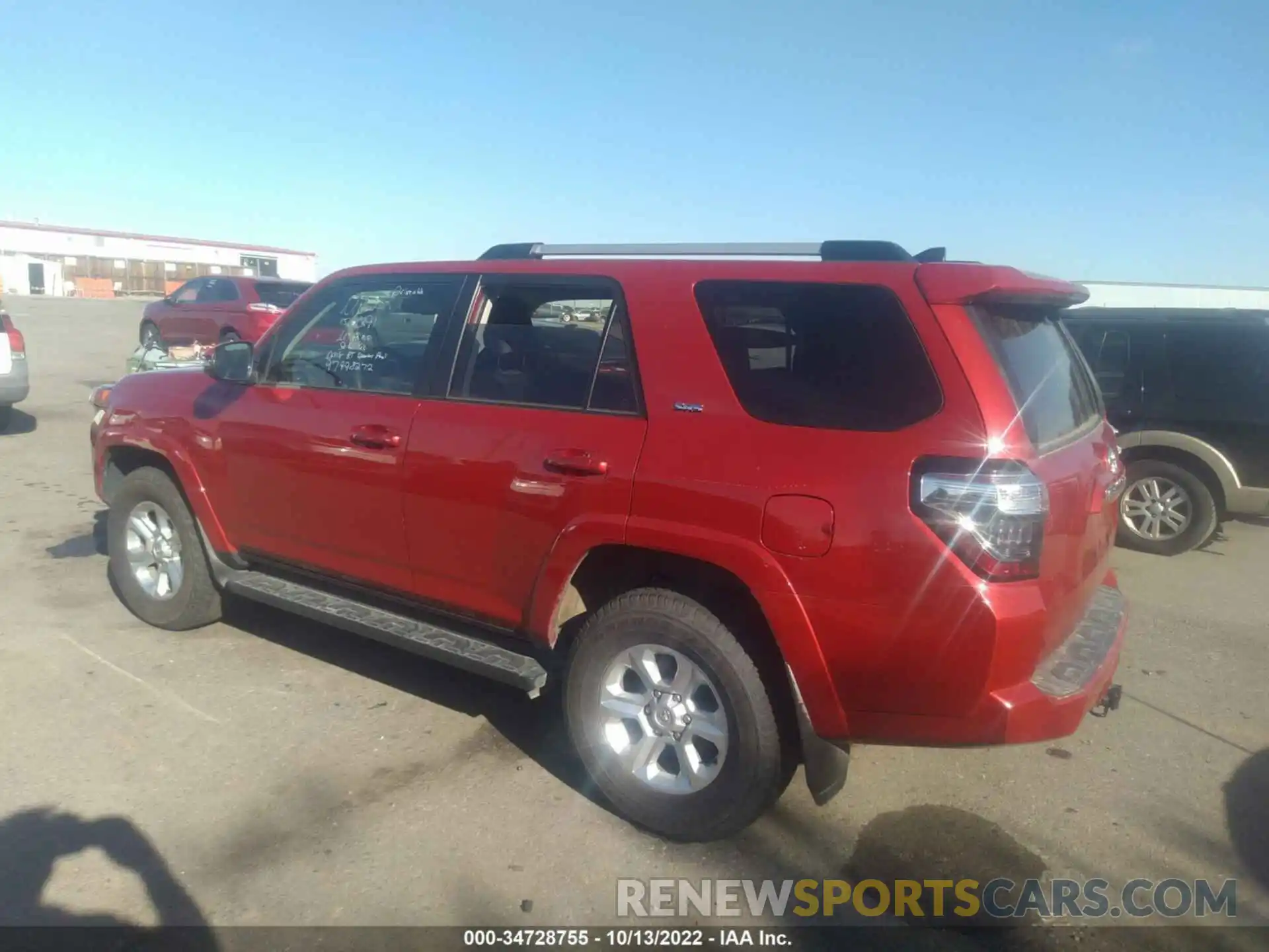 3 Photograph of a damaged car JTENU5JR2N6007018 TOYOTA 4RUNNER 2022