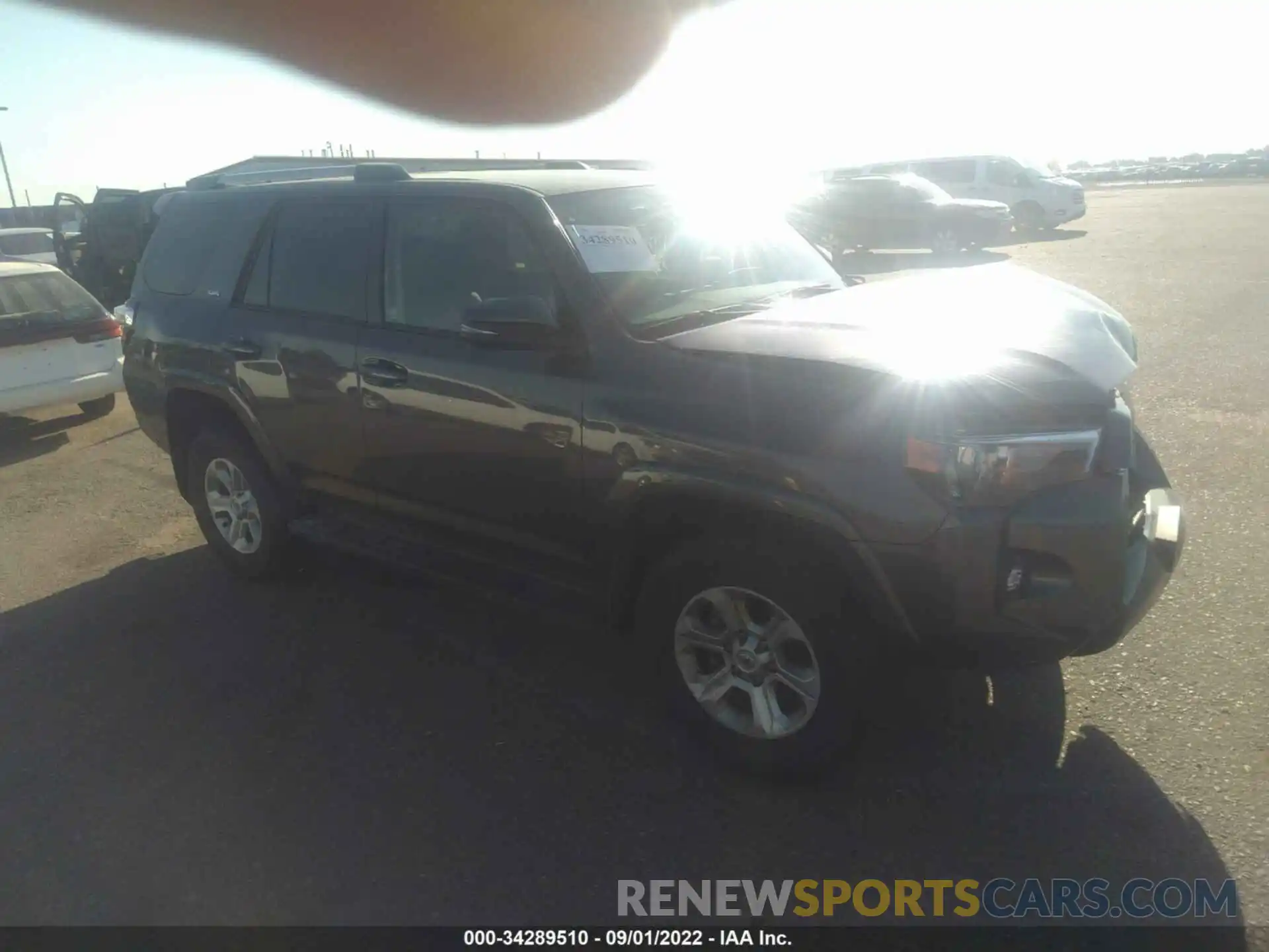 1 Photograph of a damaged car JTENU5JR2N6022697 TOYOTA 4RUNNER 2022