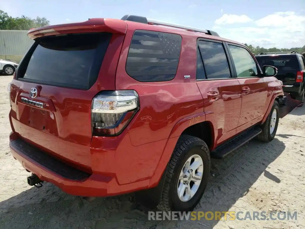 4 Photograph of a damaged car JTENU5JR2N6023395 TOYOTA 4RUNNER 2022