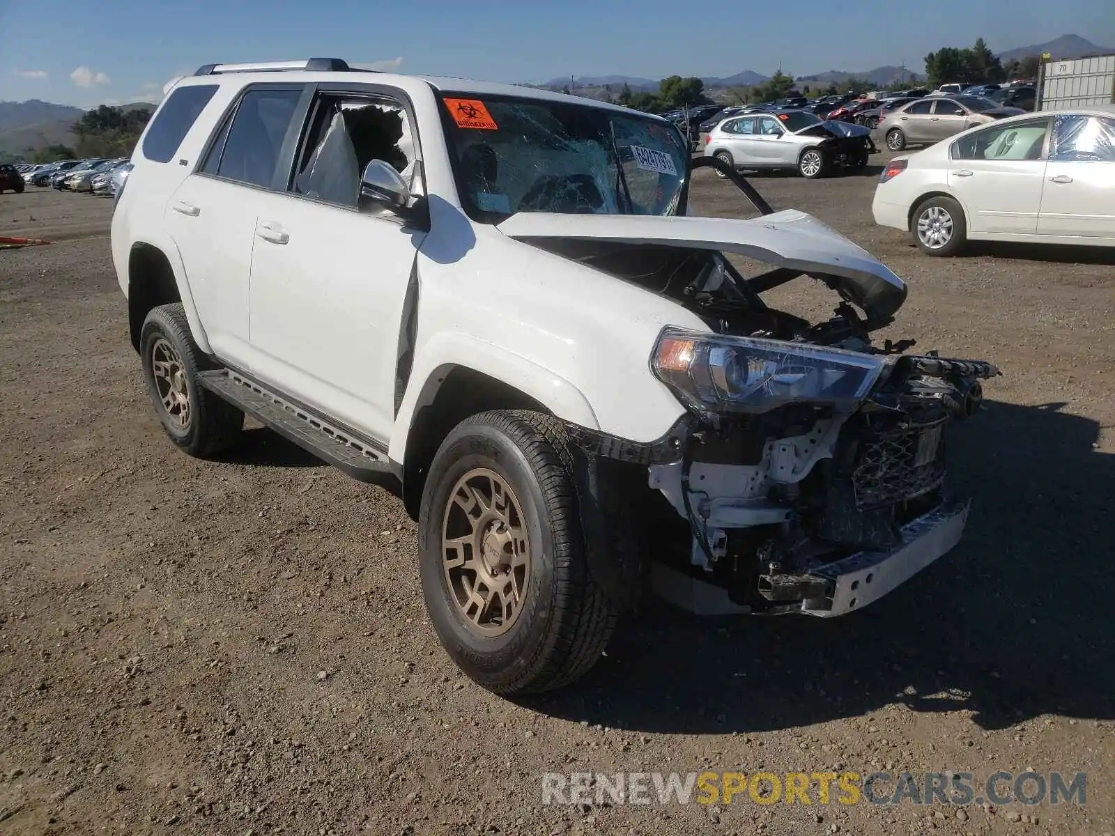 1 Photograph of a damaged car JTENU5JR3N5986974 TOYOTA 4RUNNER 2022