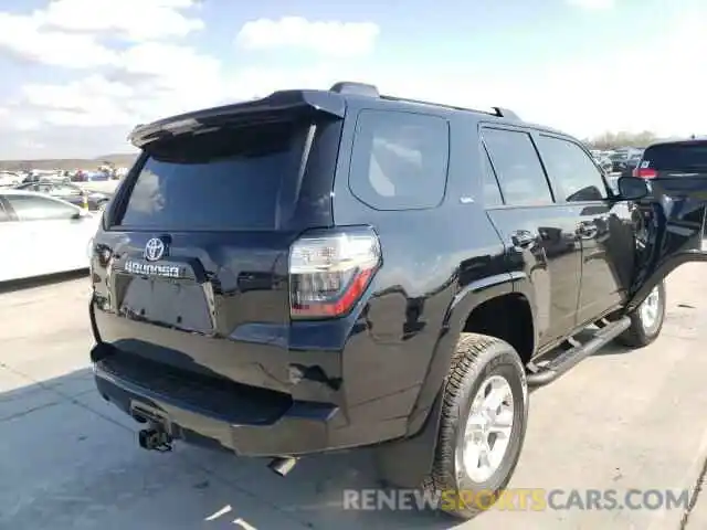 4 Photograph of a damaged car JTENU5JR3N6020019 TOYOTA 4RUNNER 2022