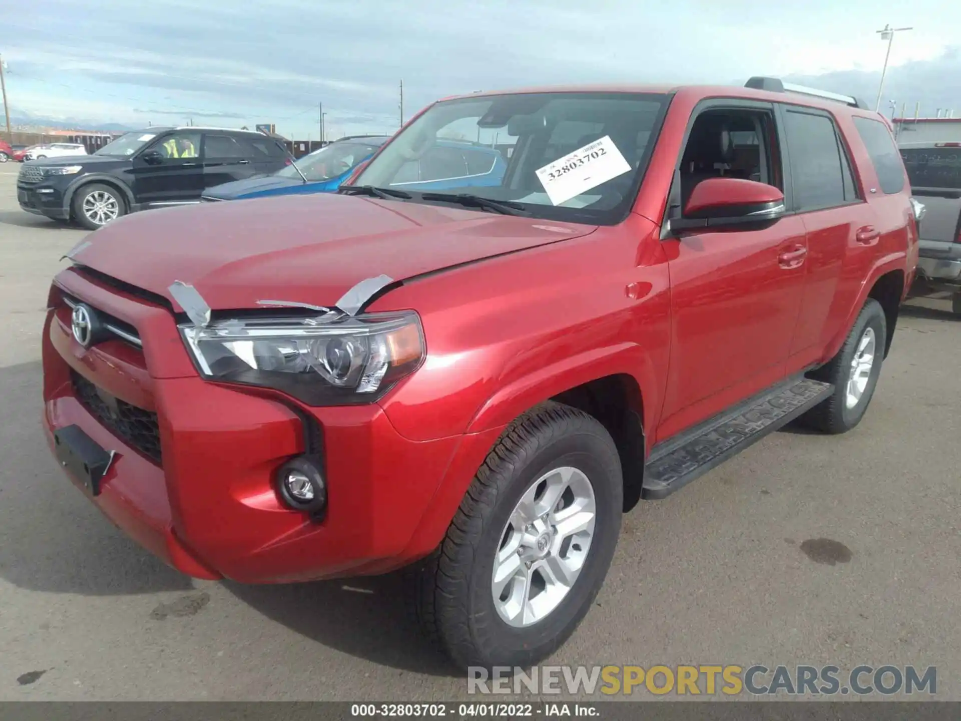 2 Photograph of a damaged car JTENU5JR4N6022281 TOYOTA 4RUNNER 2022