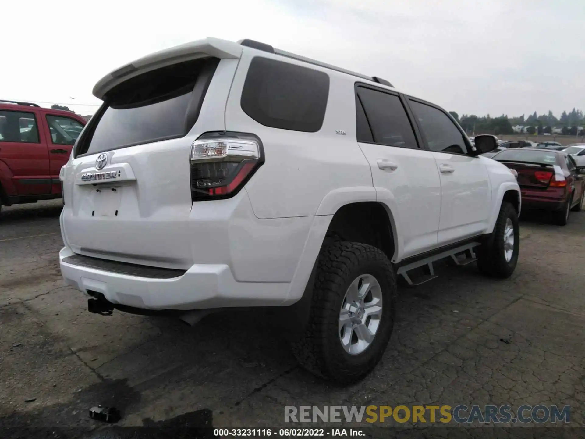 4 Фотография поврежденного автомобиля JTENU5JR5N5996664 TOYOTA 4RUNNER 2022