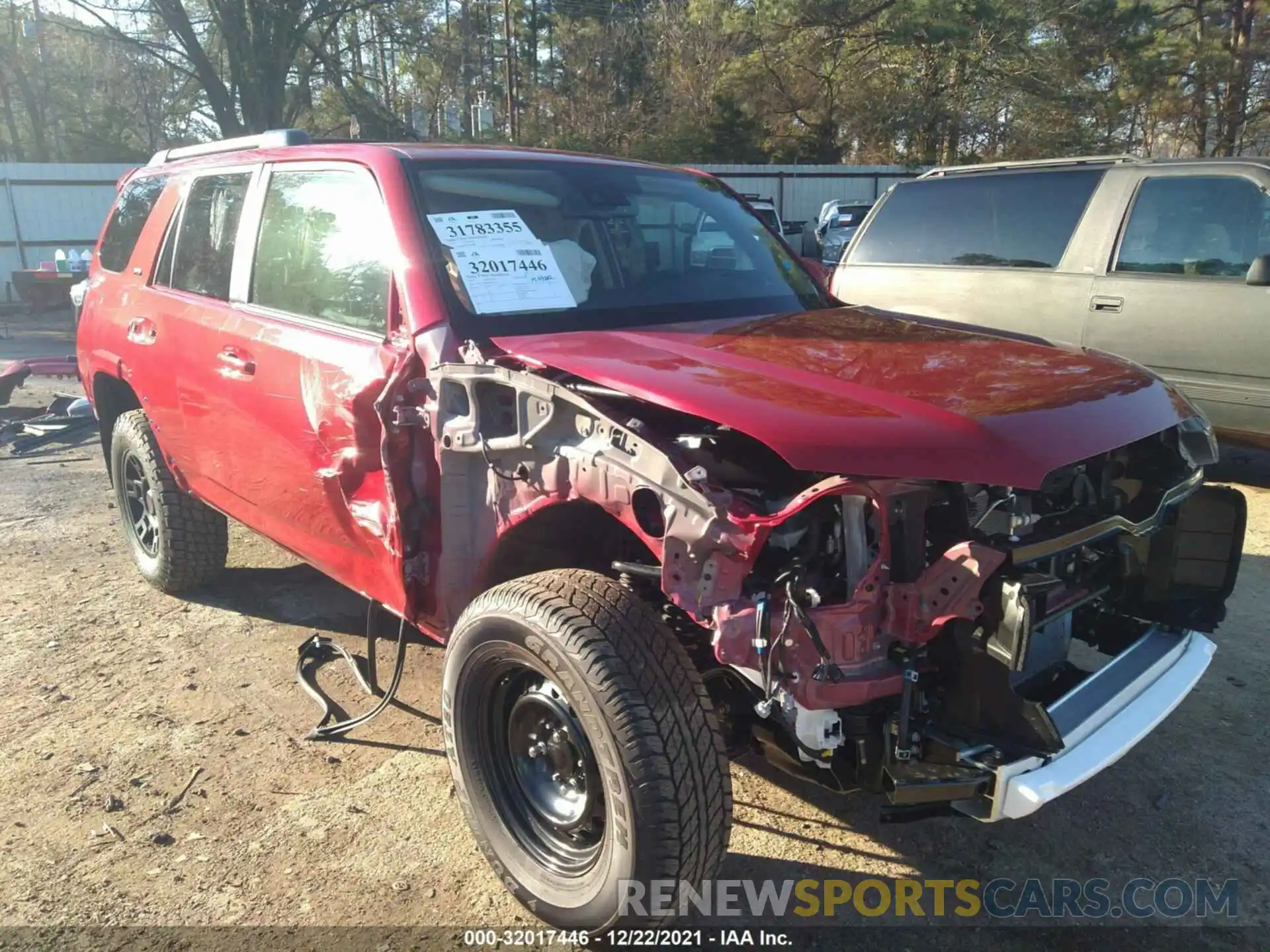 6 Photograph of a damaged car JTENU5JR7N5987366 TOYOTA 4RUNNER 2022