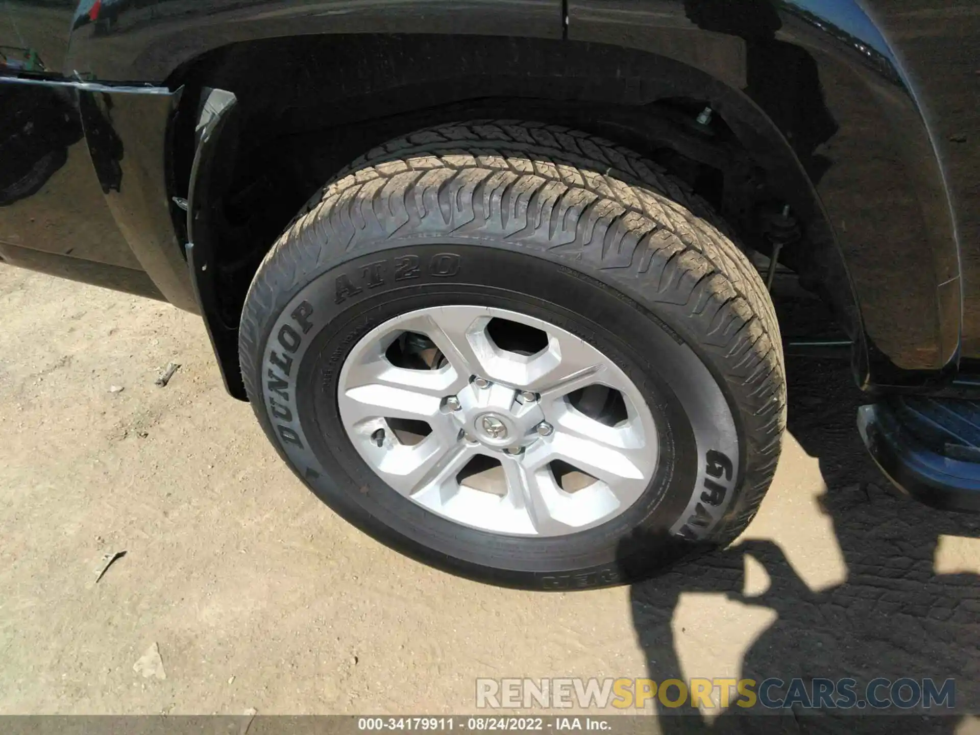 16 Фотография поврежденного автомобиля JTENU5JR7N6021366 TOYOTA 4RUNNER 2022