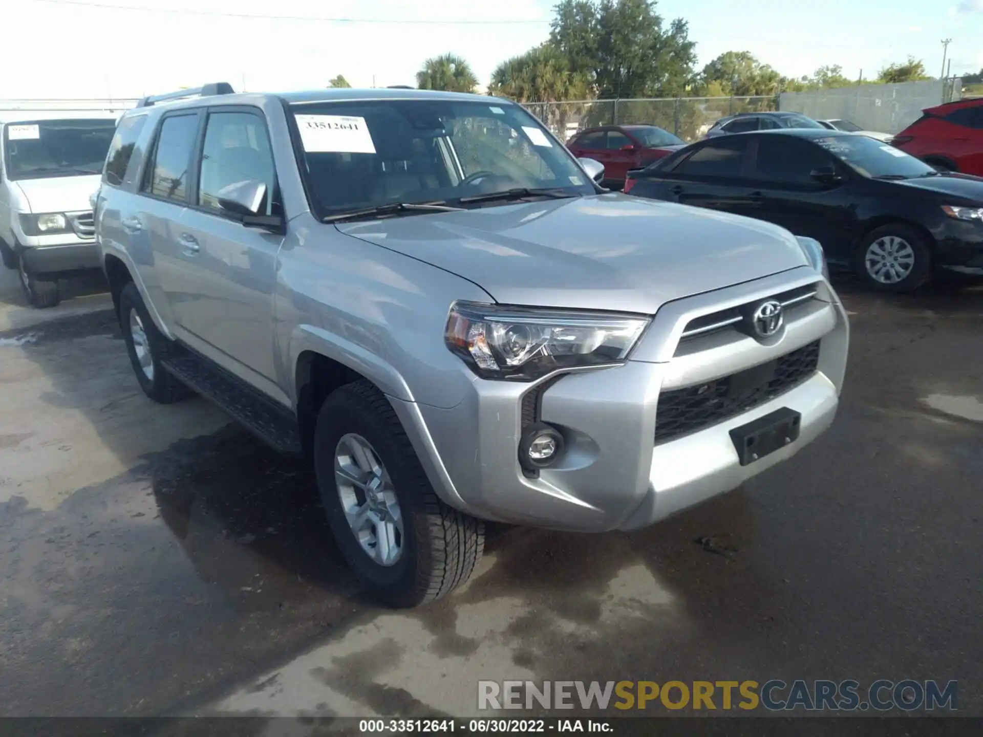 1 Photograph of a damaged car JTENU5JR8N5976120 TOYOTA 4RUNNER 2022