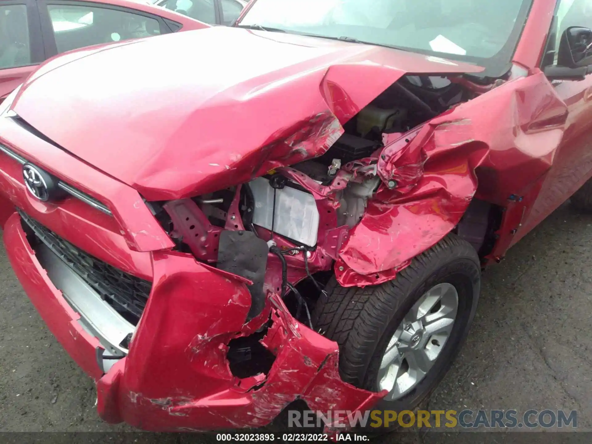 6 Photograph of a damaged car JTENU5JR8N5982273 TOYOTA 4RUNNER 2022