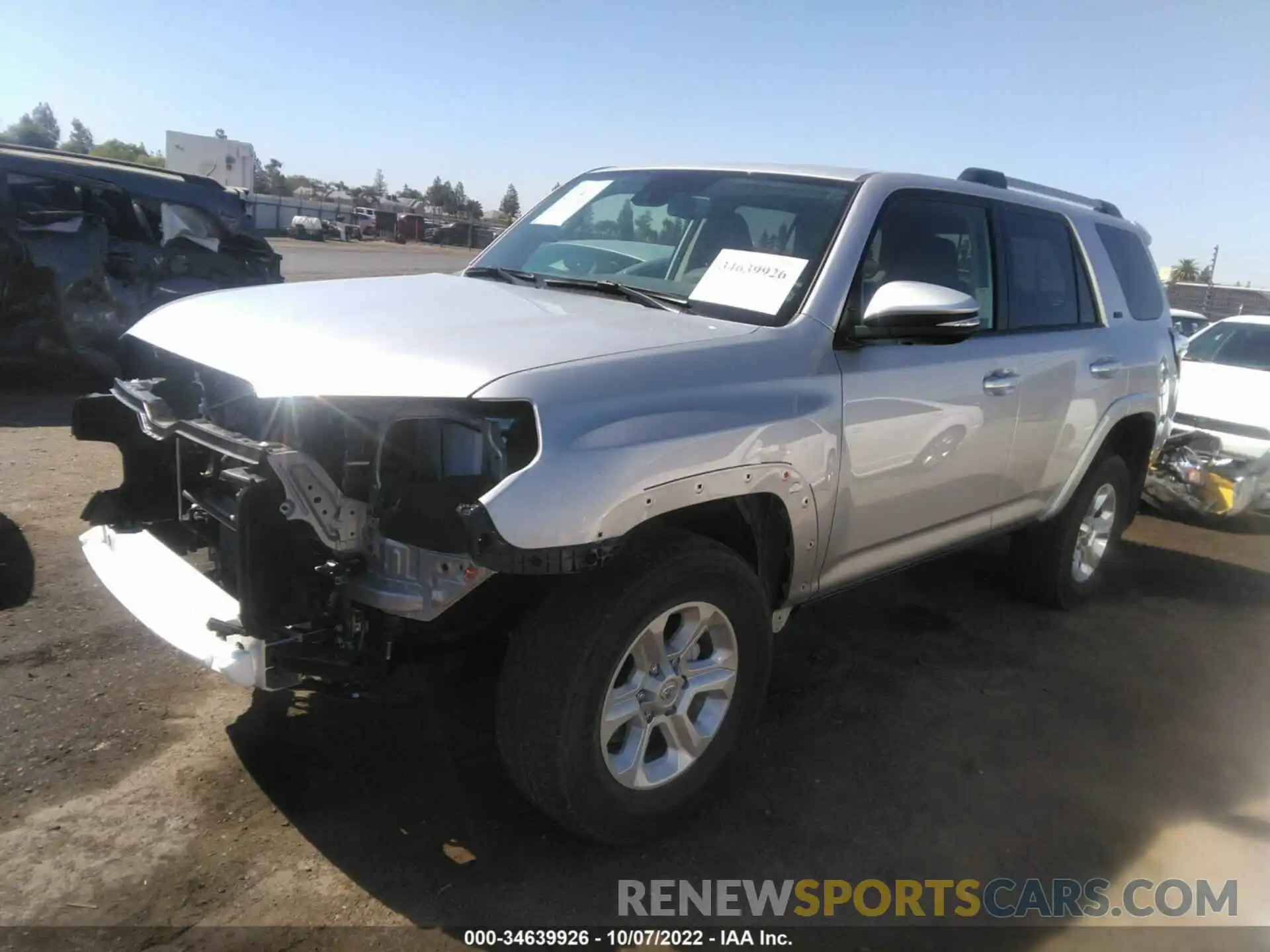 2 Photograph of a damaged car JTENU5JR8N6022123 TOYOTA 4RUNNER 2022