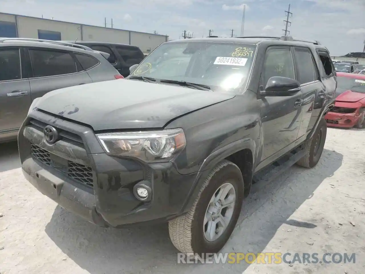 2 Photograph of a damaged car JTENU5JR8N6025037 TOYOTA 4RUNNER 2022