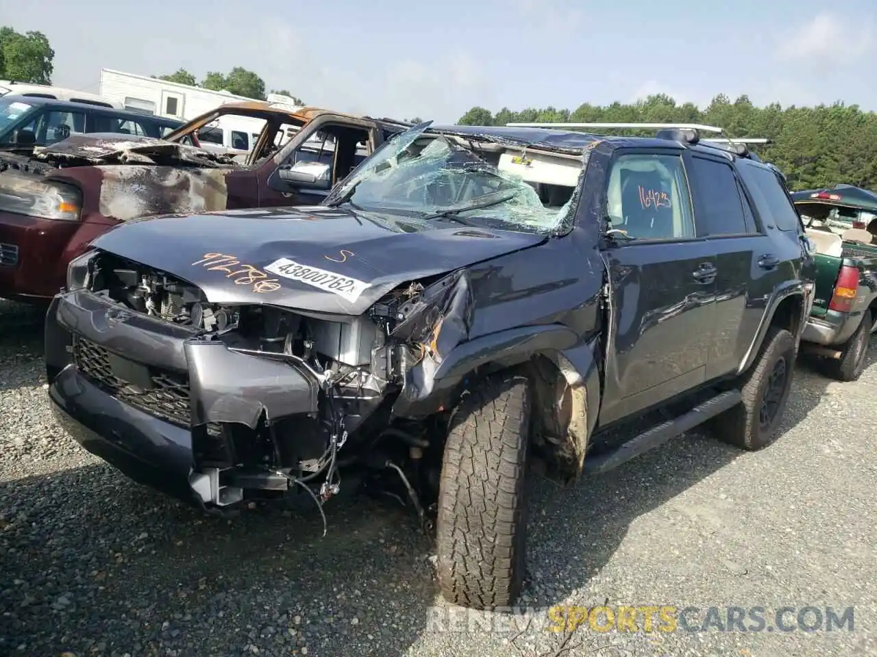 2 Photograph of a damaged car JTENU5JR9N5972786 TOYOTA 4RUNNER 2022