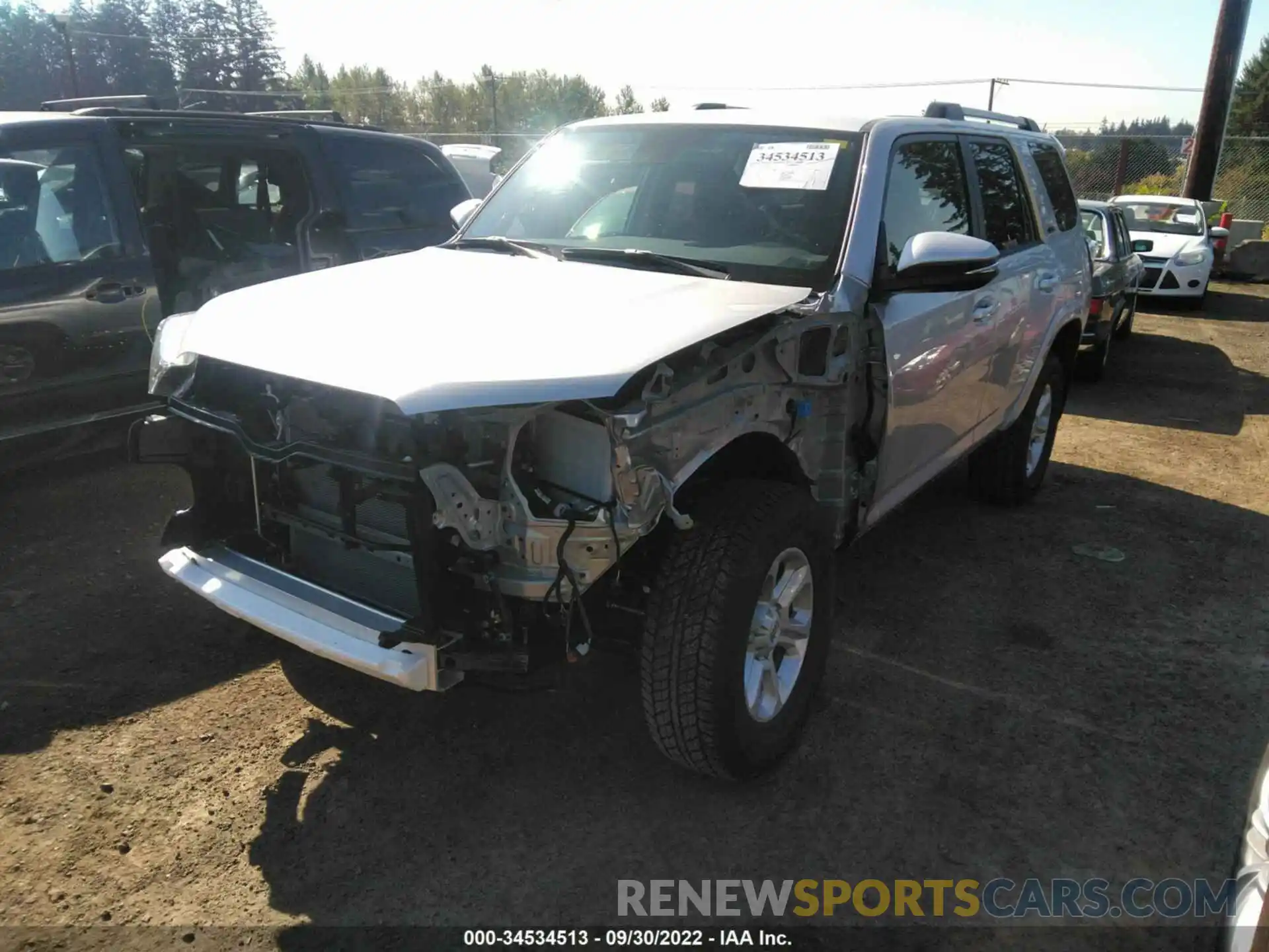 2 Photograph of a damaged car JTENU5JRXN6081268 TOYOTA 4RUNNER 2022