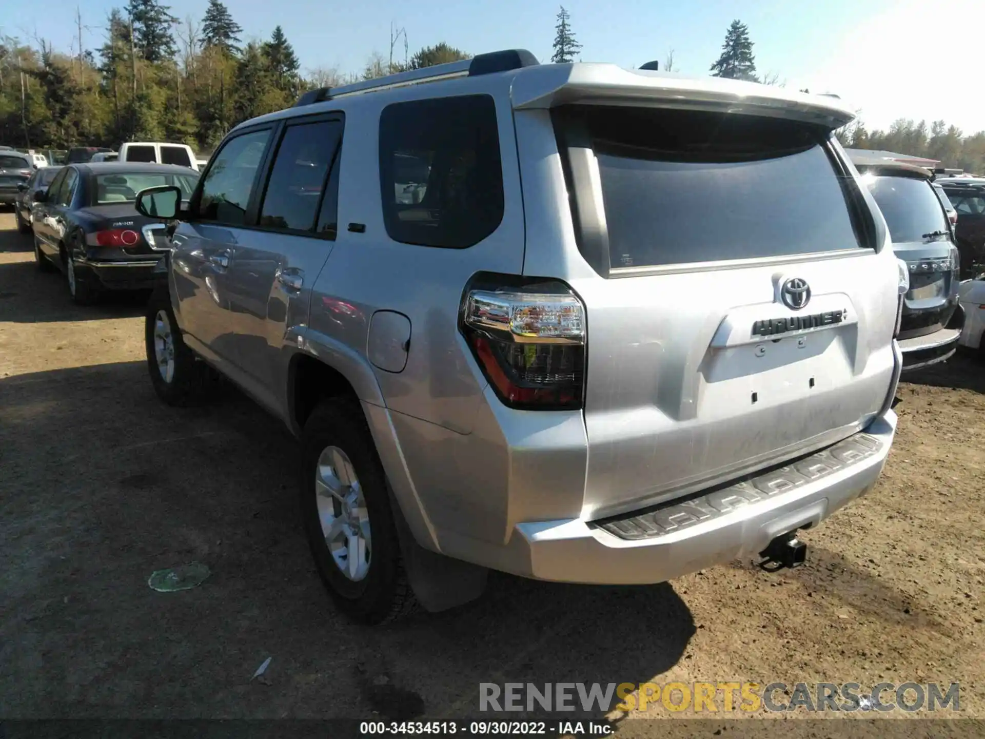 3 Photograph of a damaged car JTENU5JRXN6081268 TOYOTA 4RUNNER 2022