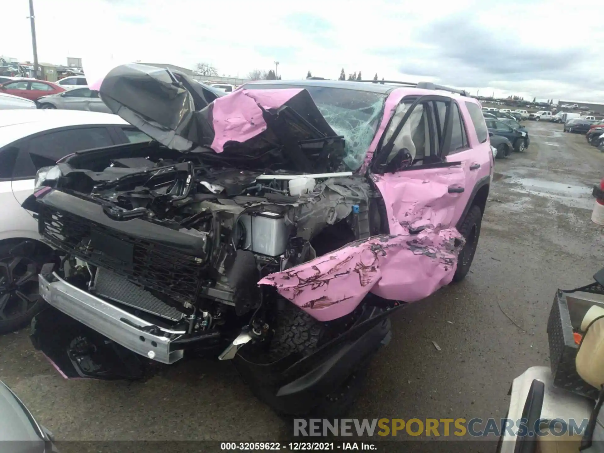 2 Photograph of a damaged car JTEPU5JR0N5975746 TOYOTA 4RUNNER 2022