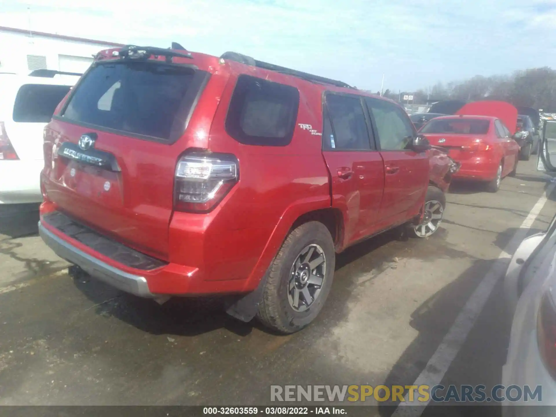 4 Фотография поврежденного автомобиля JTEPU5JR1N5978610 TOYOTA 4RUNNER 2022