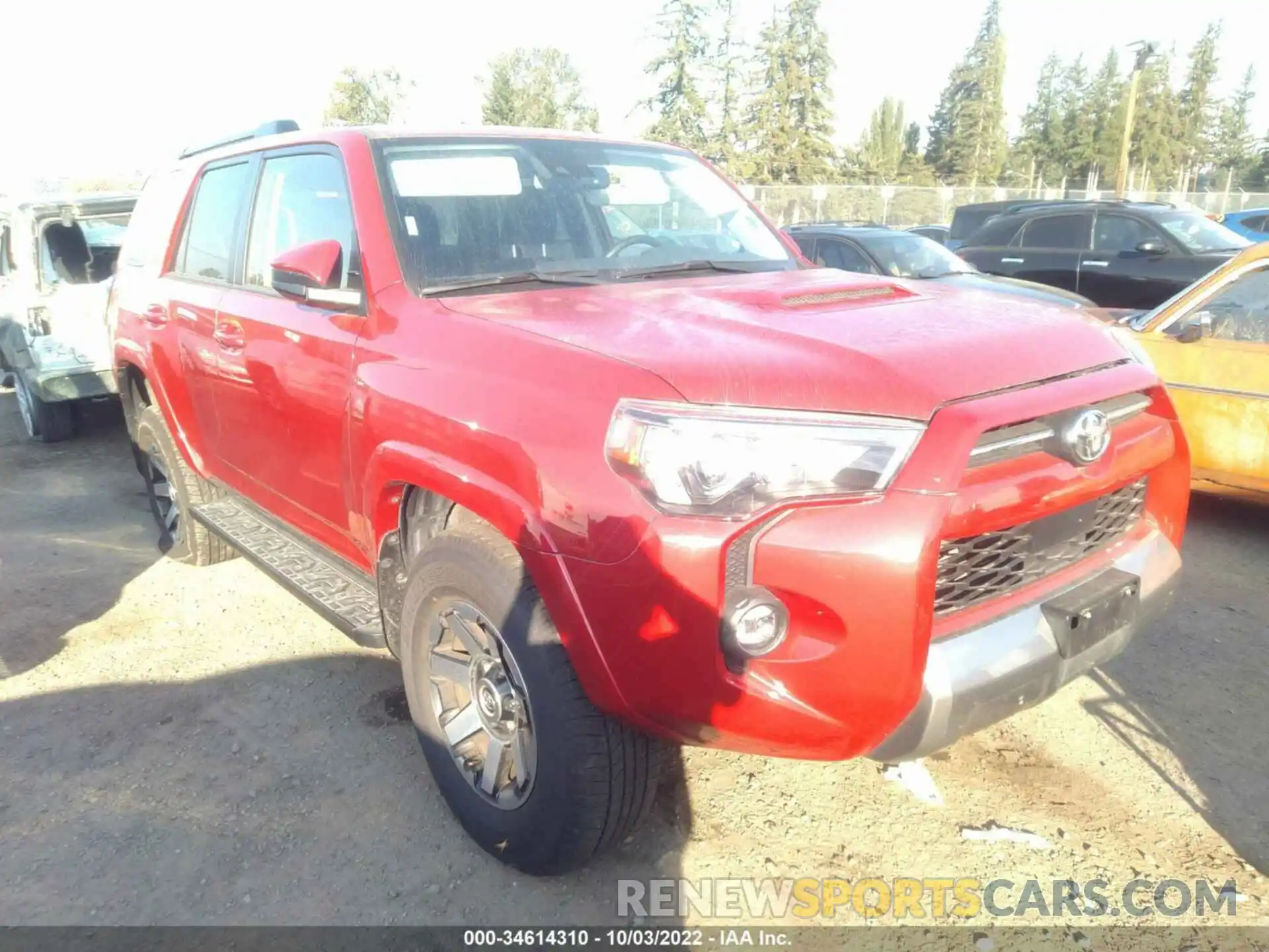 1 Photograph of a damaged car JTEPU5JR3N6007411 TOYOTA 4RUNNER 2022