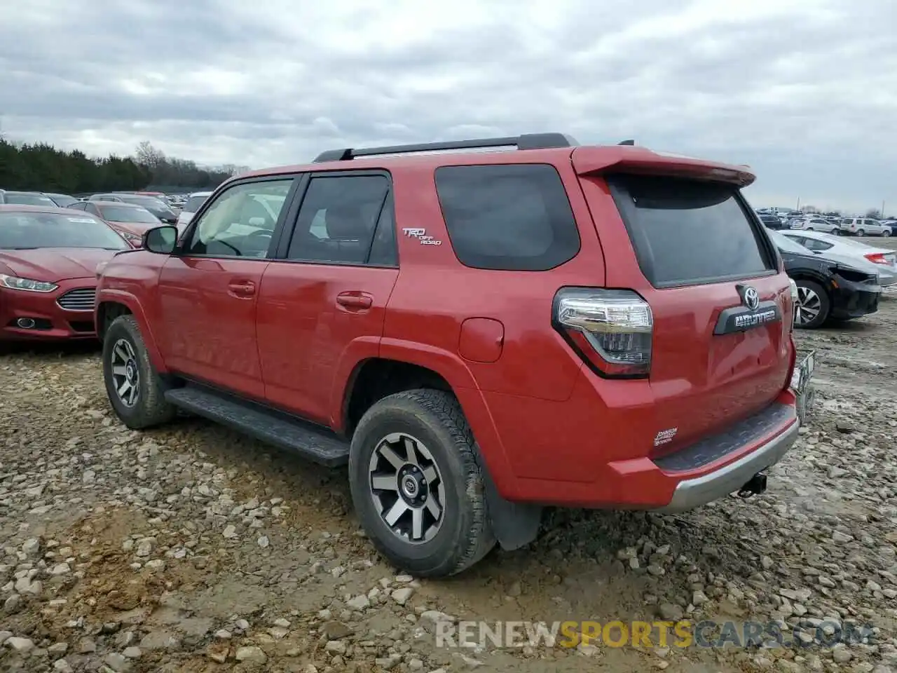 2 Photograph of a damaged car JTEPU5JR5N6063902 TOYOTA 4RUNNER 2022