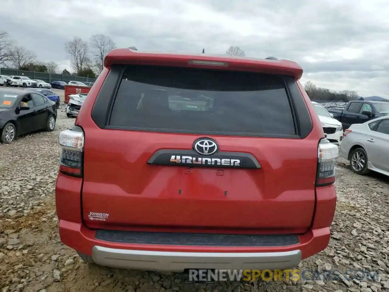 6 Photograph of a damaged car JTEPU5JR5N6063902 TOYOTA 4RUNNER 2022