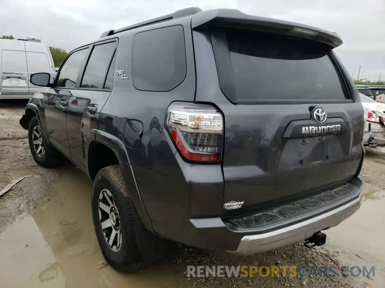 3 Photograph of a damaged car JTEPU5JR7N6032036 TOYOTA 4RUNNER 2022