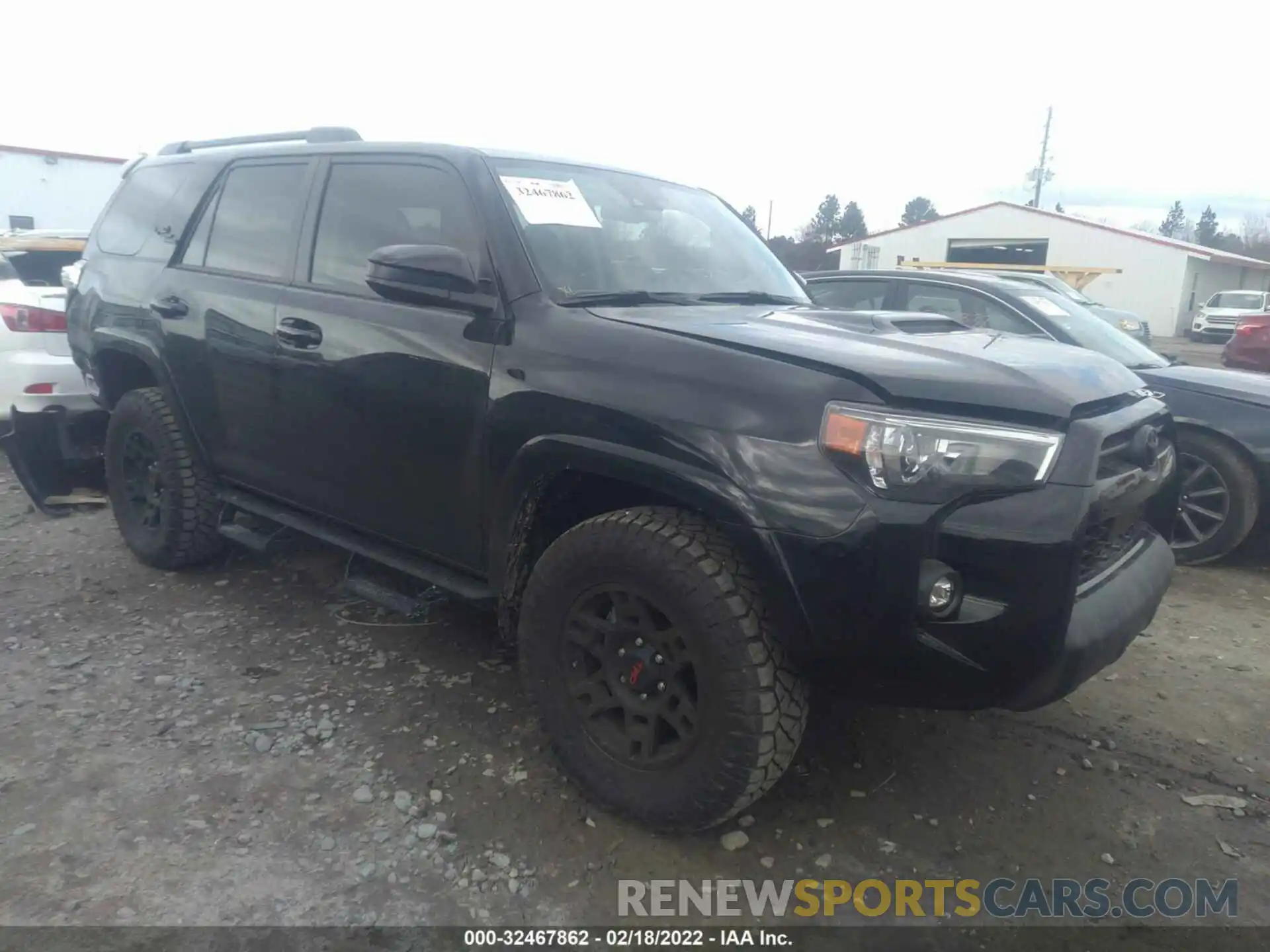 1 Photograph of a damaged car JTEPU5JR9N5997146 TOYOTA 4RUNNER 2022