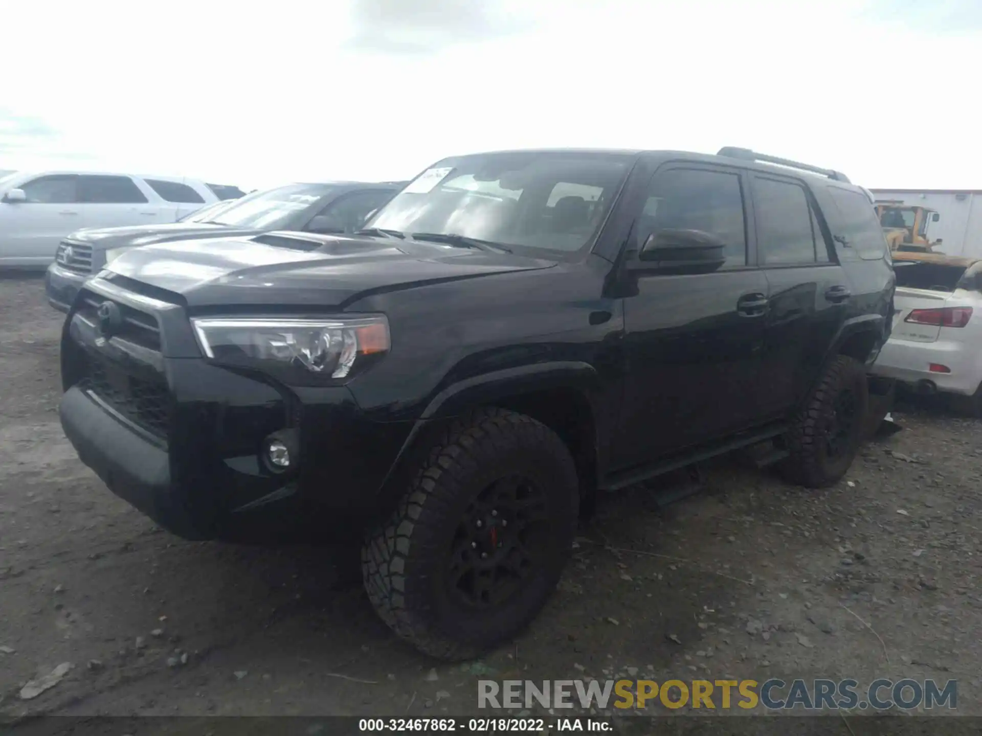 2 Photograph of a damaged car JTEPU5JR9N5997146 TOYOTA 4RUNNER 2022