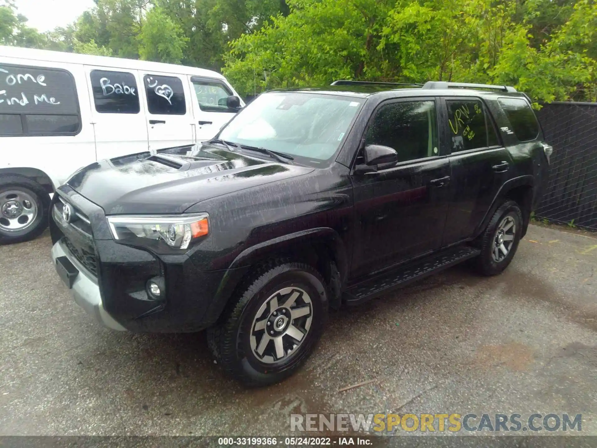 2 Photograph of a damaged car JTEPU5JR9N6007817 TOYOTA 4RUNNER 2022