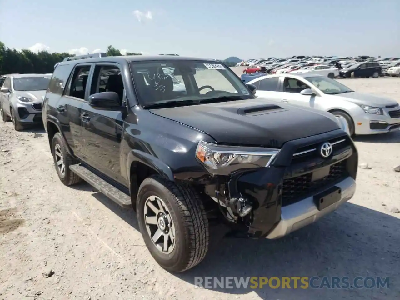 1 Photograph of a damaged car JTEPU5JRXN5984177 TOYOTA 4RUNNER 2022