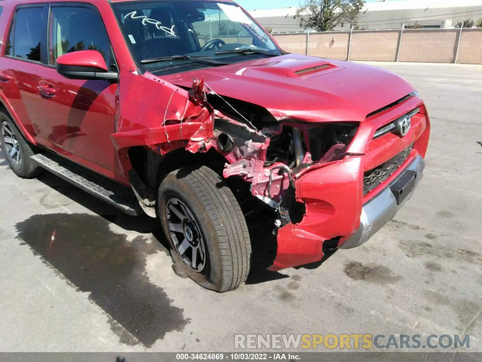 6 Photograph of a damaged car JTEPU5JRXN6007681 TOYOTA 4RUNNER 2022