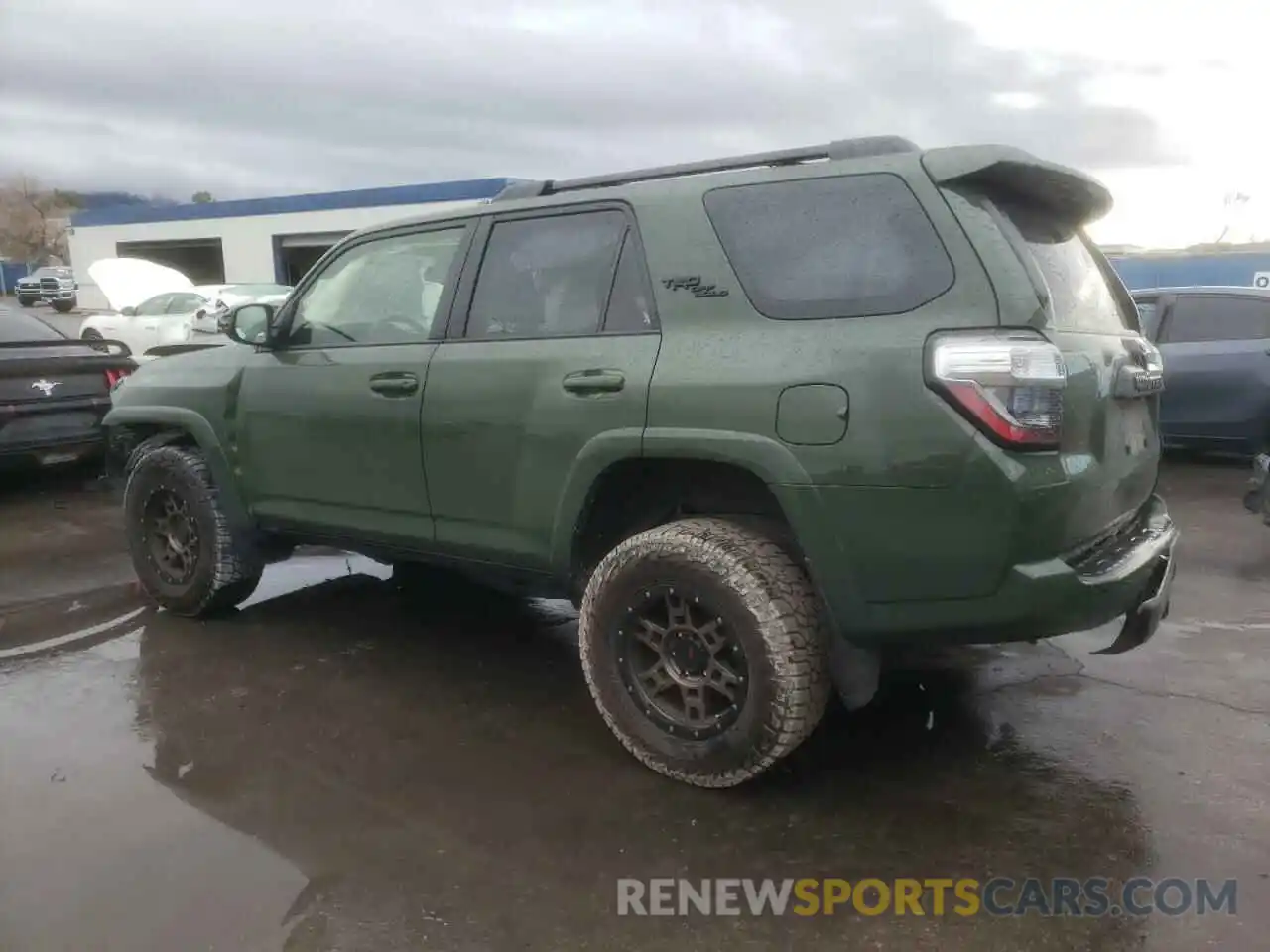 2 Фотография поврежденного автомобиля JTERU5JR0N5994581 TOYOTA 4RUNNER 2022