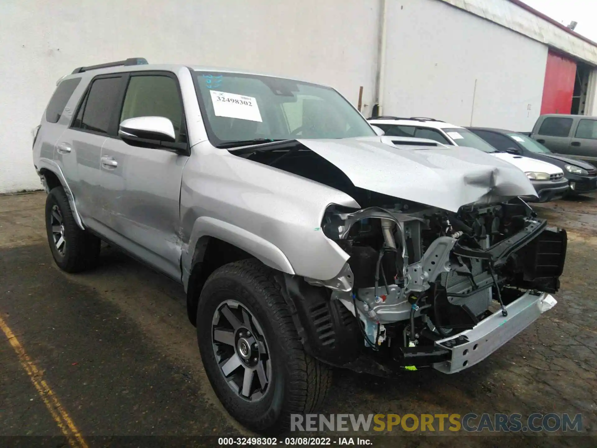 1 Photograph of a damaged car JTERU5JR0N6009741 TOYOTA 4RUNNER 2022