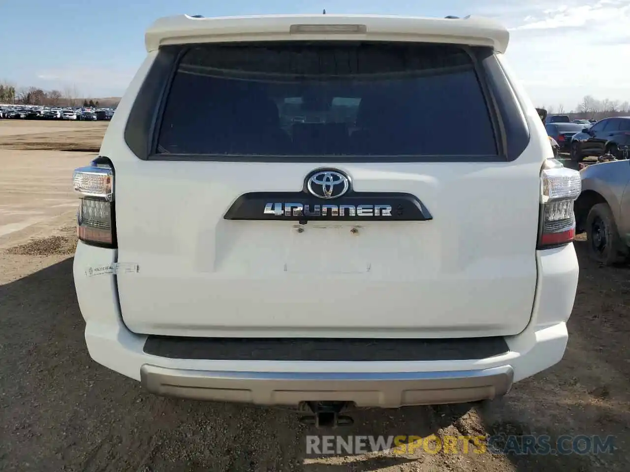 6 Фотография поврежденного автомобиля JTERU5JR0N6037636 TOYOTA 4RUNNER 2022