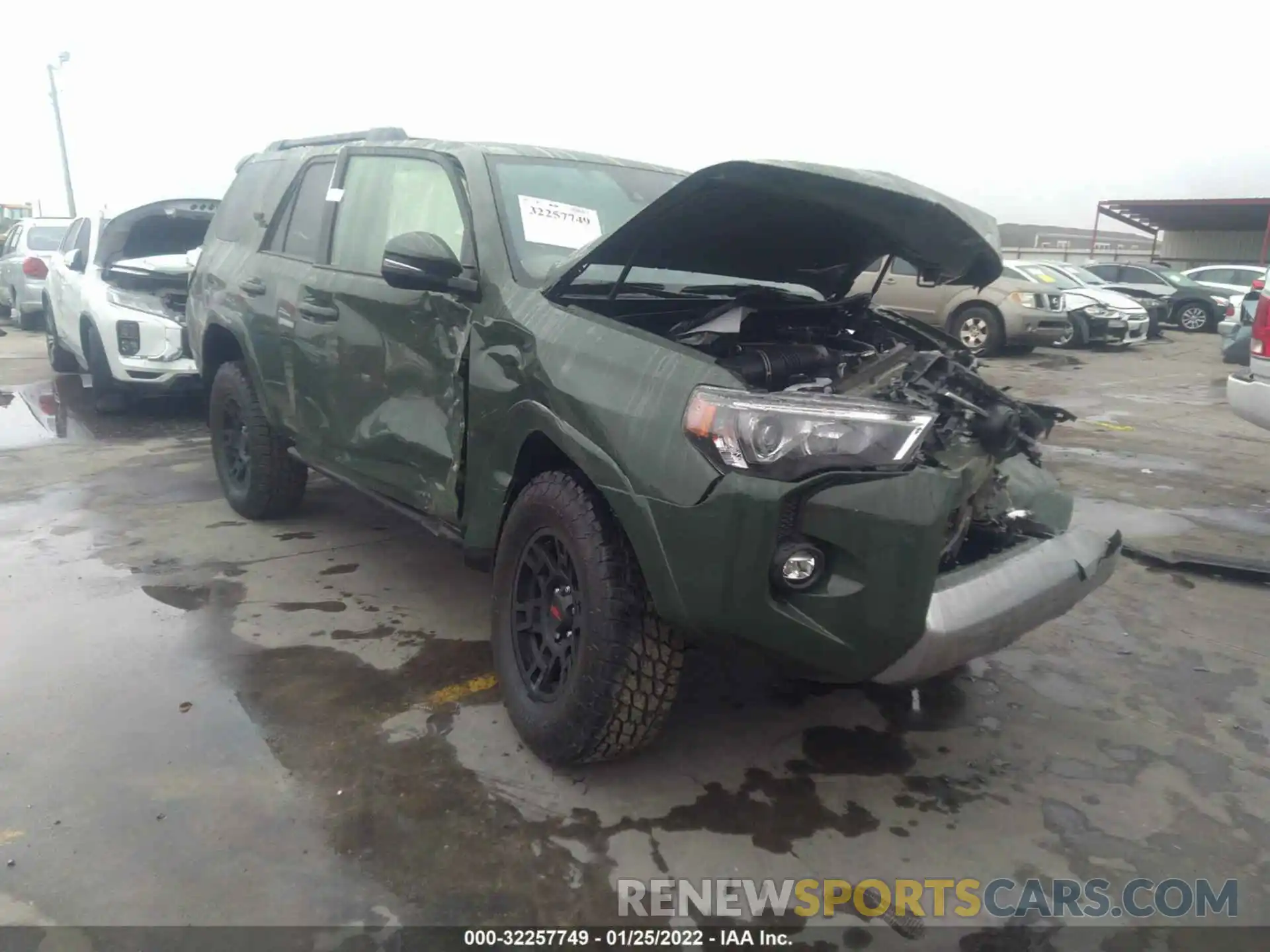 1 Photograph of a damaged car JTERU5JR1N6010316 TOYOTA 4RUNNER 2022